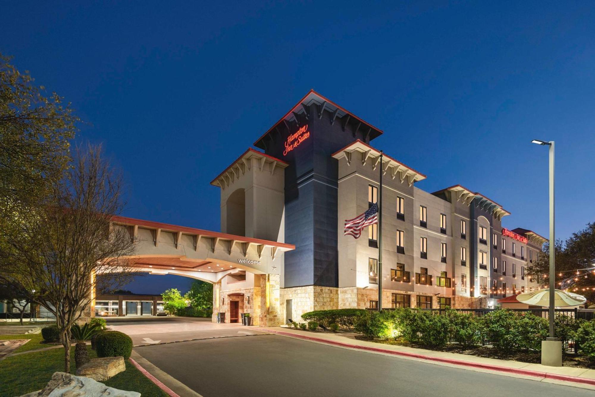 Hampton Inn & Suites סן מרקוס מראה חיצוני תמונה